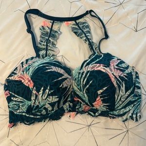Victoria’s Secret bra